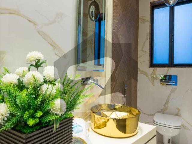 DHA Lahore 1 Kanal Owner Build Design House And Fully Furnished With 100% Original Pictures Available For Rent DHA Phase 5