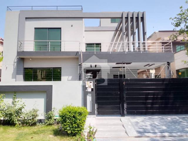 DHA Lahore 1 Kanal Owner Build Design House Full Basement With 100% Original Pics Available For Rent