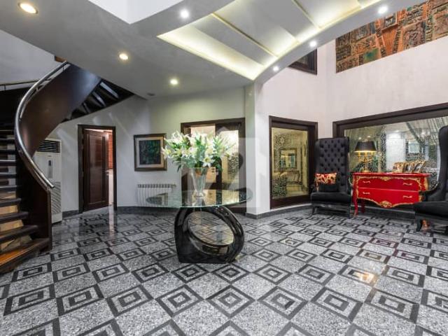DHA Lahore 1 Kanal Owner Build Design House With 100% Original Picture Available For Sale