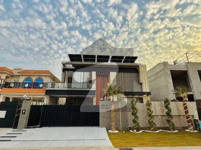 DHA MULTAN Fully Furnished House 20 Marla Double Story House For Sale Fully Ultra Modern And Luxurious House DHA Phase 1 Sector M