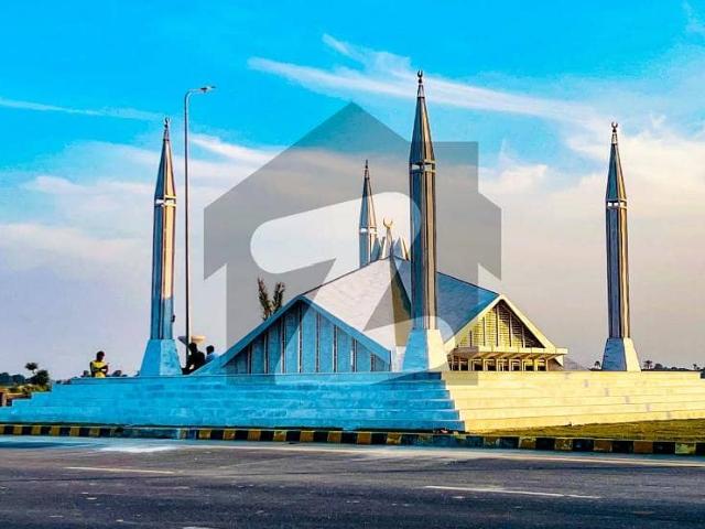 DHA Multan good location plot for sale