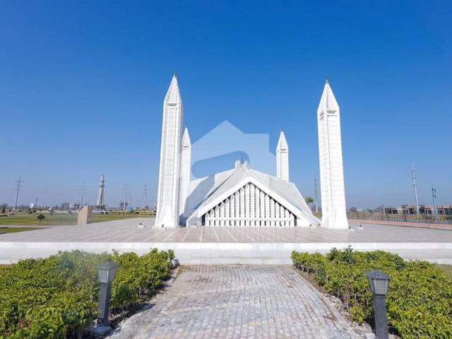 Dha Multan Sector M Plot Available For Sale Direct Access To 80ft Road Walk In Distance From Park Ideal Location
