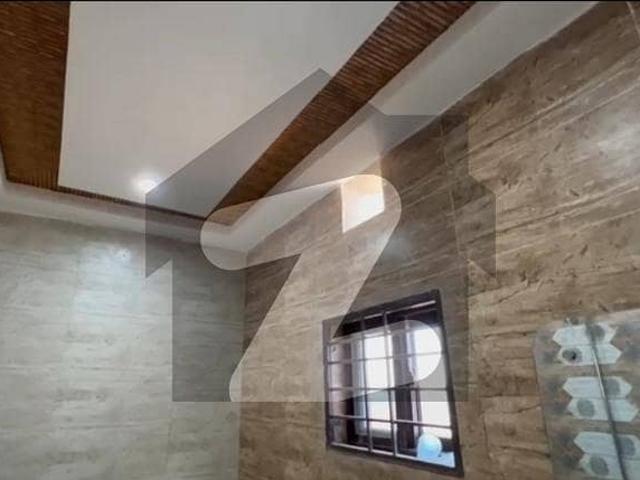 1 Kanal House In Central DHA Phase 1 Sector Q For rent
