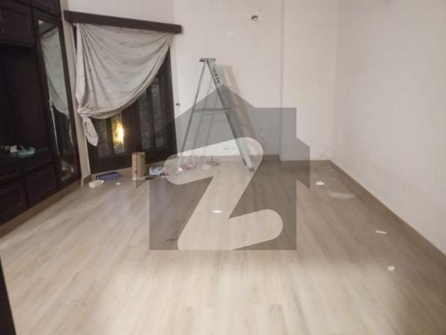 Dha phase 3,10 marla full house with basement for rent DHA Phase 3
