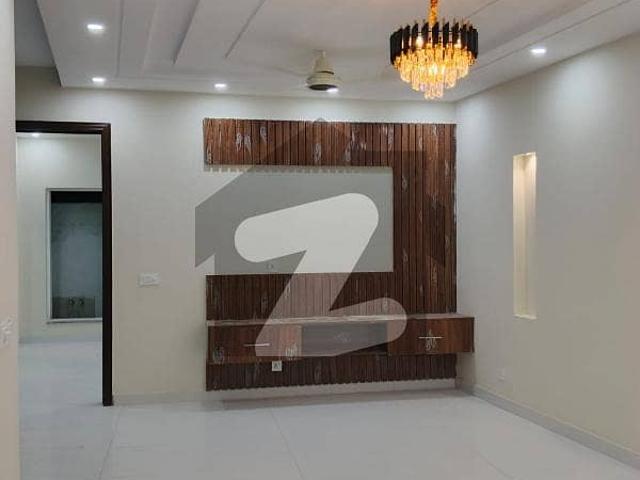 DHA Phase 1 4Marla Office For Rent Ideal Location