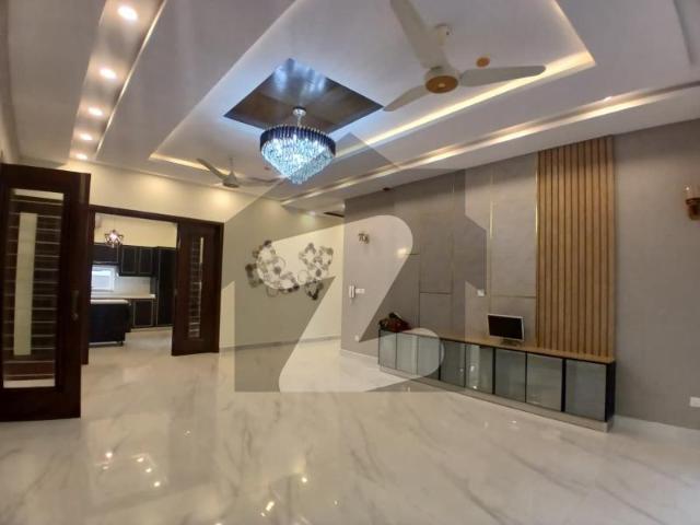 DHA Phase 1 Kanal Modern House For Rent DHA Phase 6