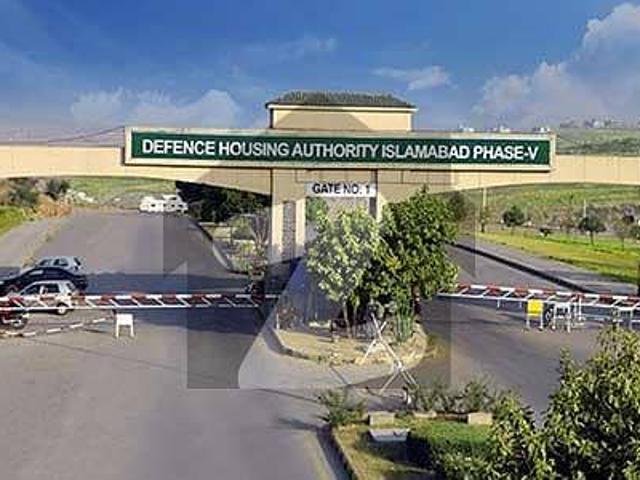 Dha phase 2 sector d street 11 solid land 1 kanal plot for sale near to nova care hospital