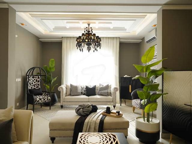 Dha Phase 7 Block Y 10 Marla House For Sale