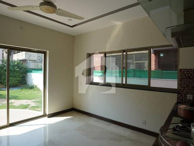 Dha phase 7 bunglow 2 kanal farm house shape for rent