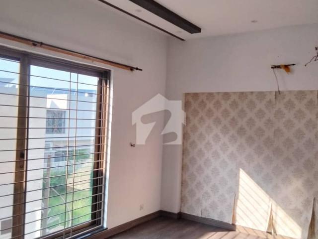 Dha phase 4 upper portion 20 marla 3 beds lowest rent golden chance