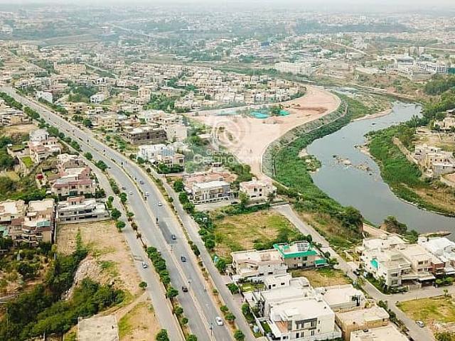 Dha phase 4 commercial plot for sale very resinbale price