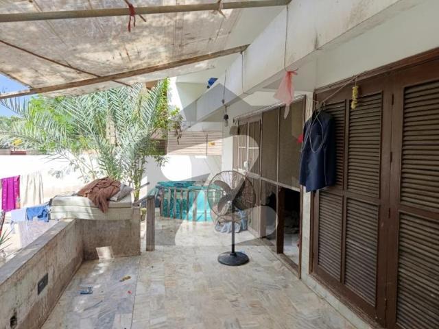Dha phase 5, 680 square yards old house for sale dha phase 5