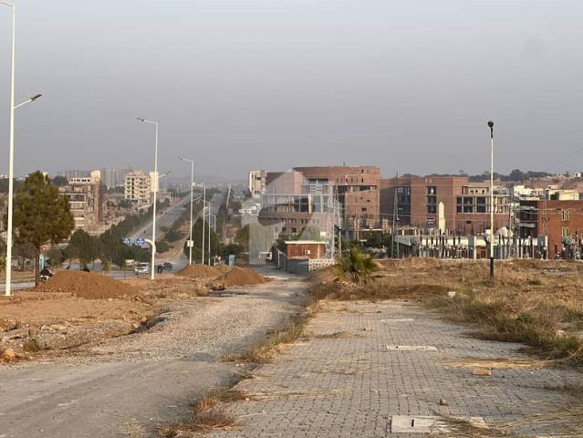 DHA Phase 5 8 Marla Main Expressway Commercial Plot Walking Distance Nova Care international