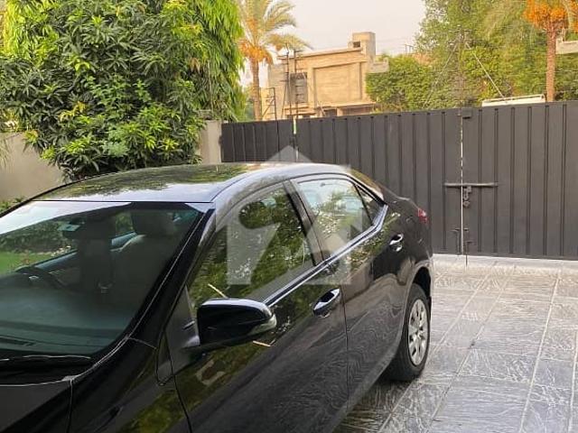 DHA Phase 5, 1 Kanal House Available For Sale Mazhar Munir Design