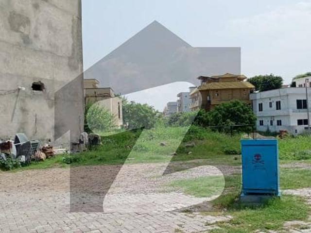 DHA Phase 5, Commercial Plot, Main Express Way, Top Of The Line Commercial, Best Time For The Investors