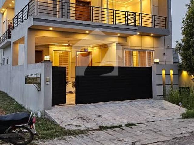 Dha Phase 5 Islamabad 10 Marla Top Heighted House Available For Sale