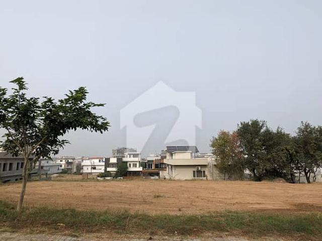 DHA Phase 5 Sector C Street 6 Corner Plot Solid Land And South Face