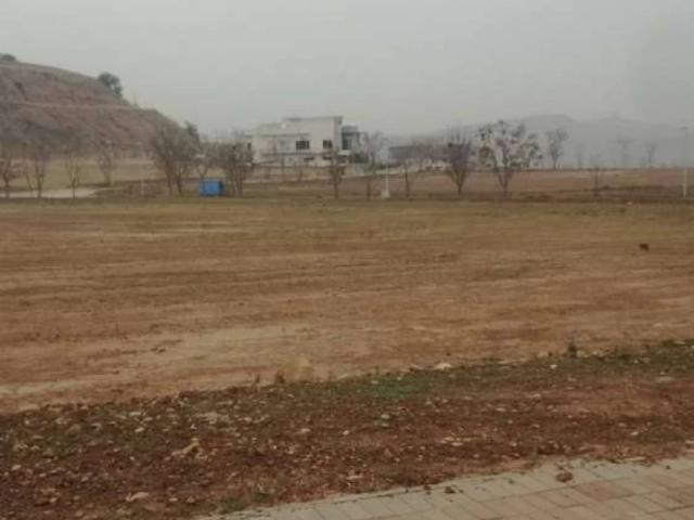 DHA Phase 5 sector D, street 3 good location solid land levelled plot. Islamabad DHA Defence ID 55708