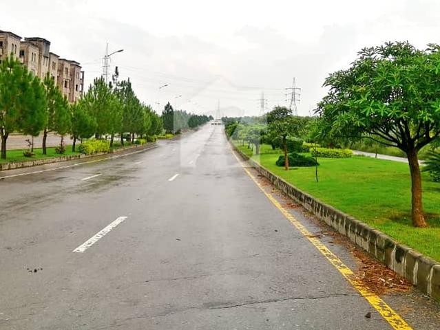 Dha phase 5 sector d street 12 solid land 1 kanal plot for sale near to park nova care hospital