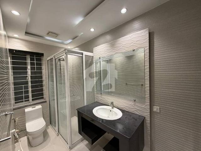 DHA Phase 6, Block E, 01 Kanal, 05 Bed, Fully Funrnished Luxury House For Rent. AC Installed