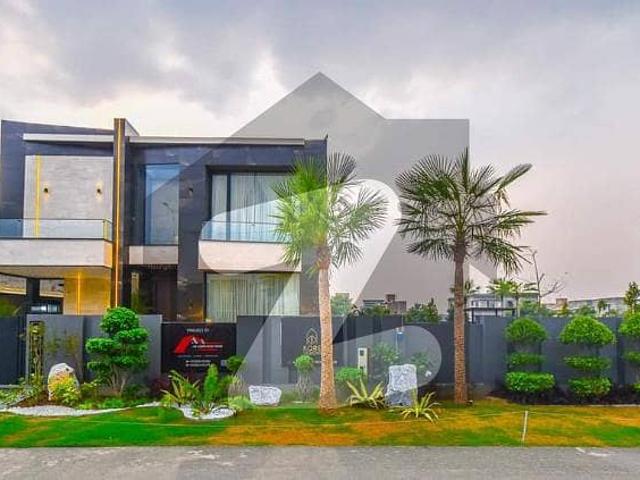 DHA Phase 6 D Block Near Park D Block 1 Kanal Gray Structure House And 1 Kanal Lawn D, P Pool Clear For Sale