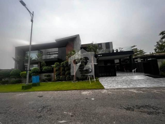 Dha phase 6 lahore 2 kanal ultra luxury fully furnished house | full basement | swimming pool