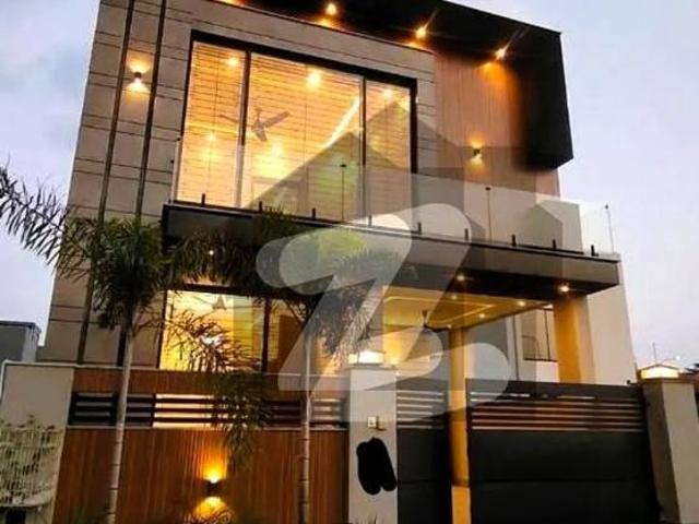 Dha phase 6 lahore 5 marla full house available on rent dha phase 6