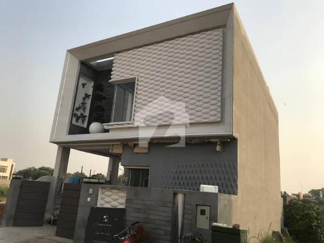 Dha phase 6 lahore 5 marla full house available on rent