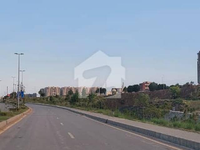 DHA Phase 6 Sector B3 1 Kanal Plot Available For Sale St 18