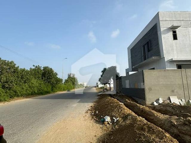 DHA Phase 8 500 Square Yards Plot For Sale