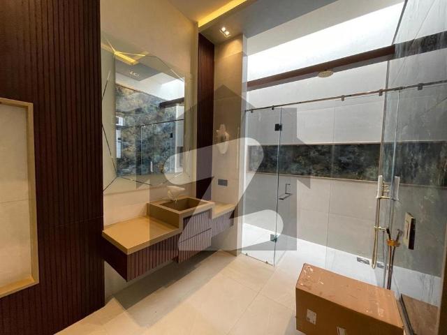 Dha Phase 8 666 Sq Yard Bungalow 6 Bedroom With Basement Swimming Pool Home Theatre DHA Phase 8