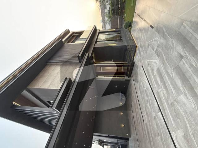DHA Phase 8 Broadway 1 Kanal Brand New Upper Portion Available For Rent