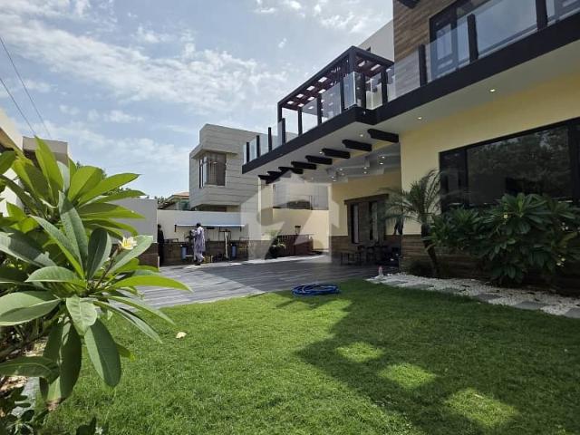DHA Phase 8 Brand New 666 Yards House For Sale
