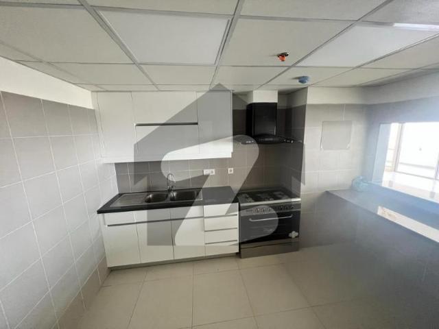 DHA Phase 8 Emaar Reef Tower 3Bedroom Apartment For Rent Emaar Reef Towers