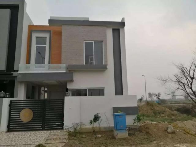 Dha phase 9 lahore in 1 crore 50 lac Lahore DHA Phase 9 ID 09431