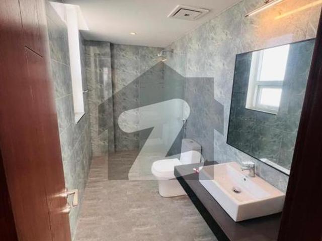 DHA Raya 2 Bed Luxury Apartment For Rent Defence Raya