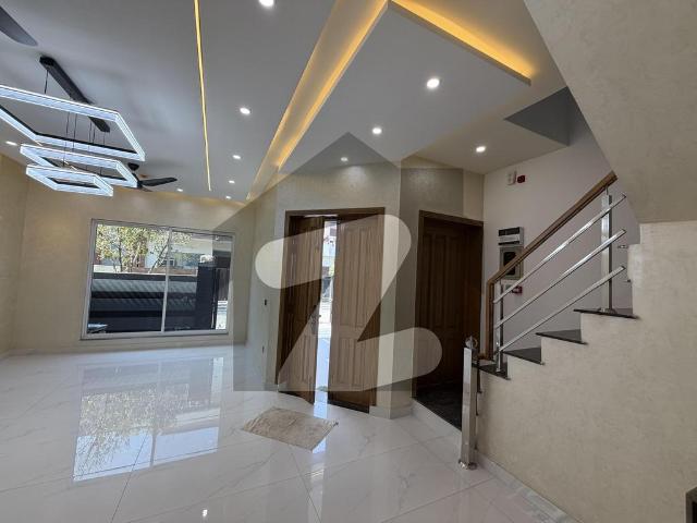 Dha rahbar brand new modren style house is available for sale dha 11 rahbar phase 2