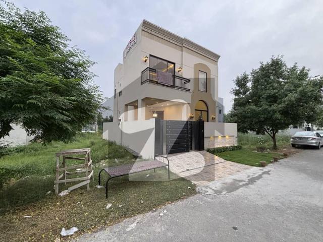 Dha rahbar victorian style brand house is available for sale