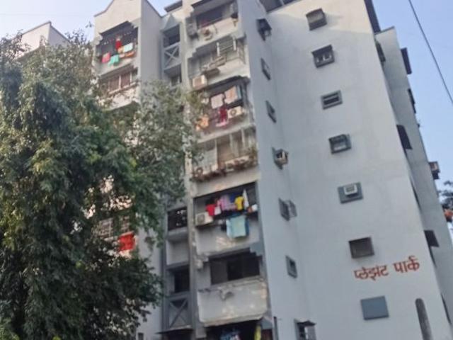 Dharmendra CHS 1 Bedroom 450 Sq. Ft. Apartment in Borivali West Mumbai Listing ID: #10355
