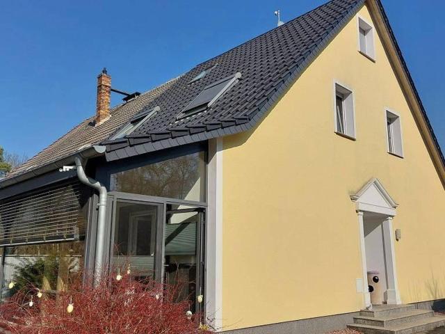 DHH in ländlicher Idylle von Privat zu verkaufen / VB