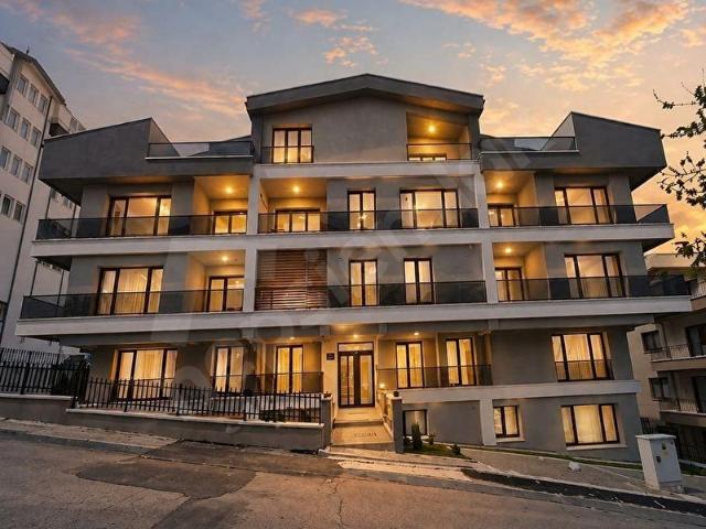 DİZAYN'DAN ÇANKAYA KIRKKONAKLAR'DA SIFIR BİNA'DA 2+1 DAİRE