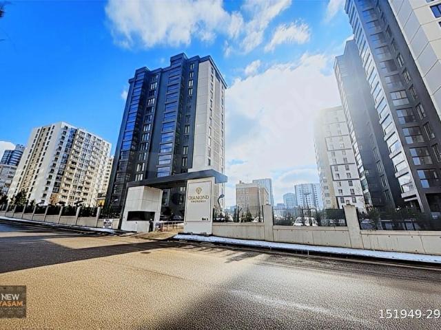 DİAMOND YAŞAMKENT 'TE GENİŞ BAHÇE ALANLI 180 m2 DÜKKAN