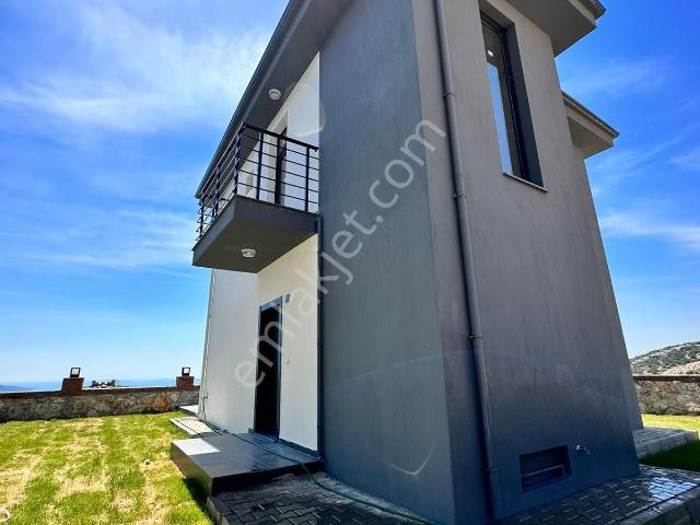 Didim Retürkden Akbükde Panorama Deniz Manzaralı 3+1 Müstakil Villa