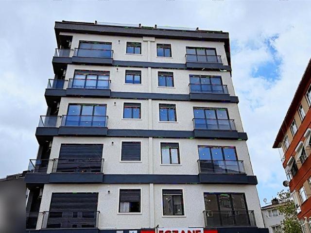 DİKİLİTAŞ'TA YENİ BİNADA SATILIK DUBLEKS DAİRE