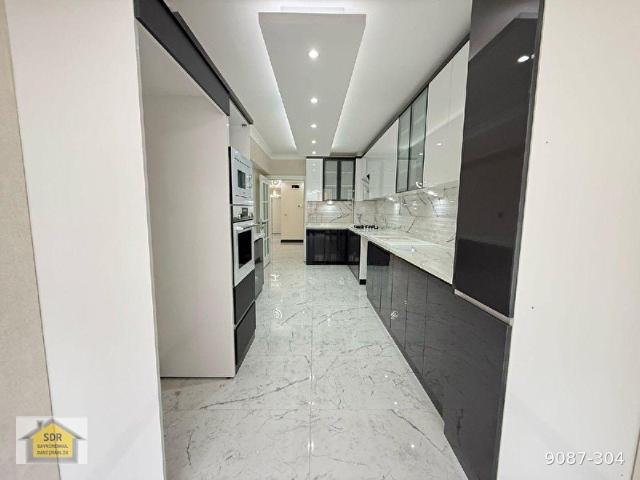 DİKMEN CAD 1 BİNA MESAFEDE 1071 KONUTLARI KARŞISINDA SÜPER LÜKS SATILIK 3+1 DAİRE