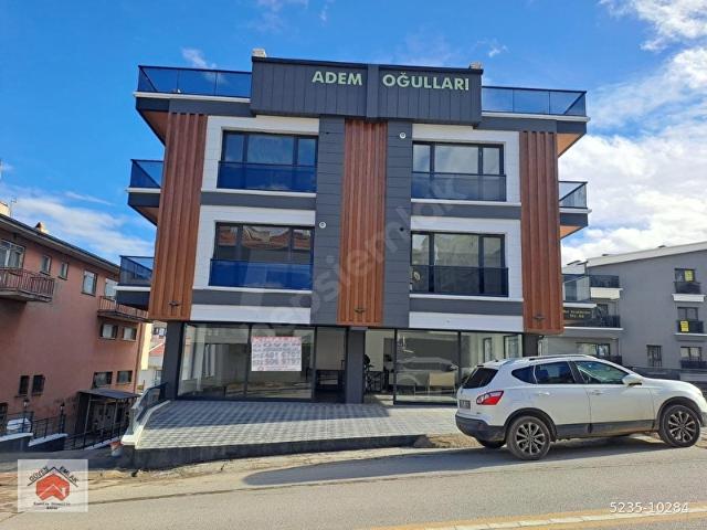 DİKMEN İLKER CADDE ÜZERİ HER NEVİ TİCARETE UYGUN SIFIR BİNADA İKİ KATLI 130 M2 DEPOLU KİRALIK DÜKKAN