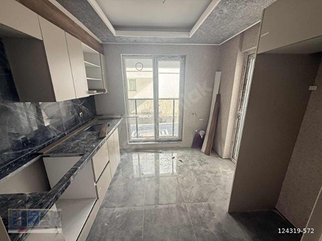 DİNÇ'TEN SATILIK AYAŞ YOLUNA CEPHE 3+1 LÜX YAPILI DAIRE