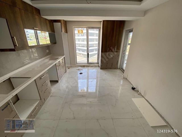 DİNÇ'TEN SATILIK ARA KATTA E.BANYOLU LÜX YAPILI 3+1 DAİRE