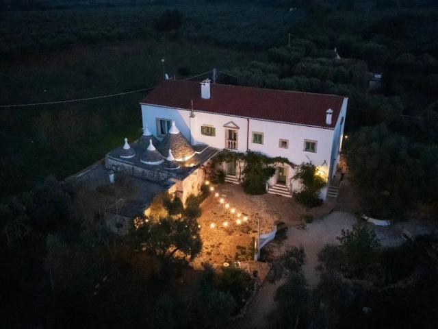Dimora Esclusiva Con Trulli E Piscina Immersa Negli Ulivi Di. 510m² Ostuni
