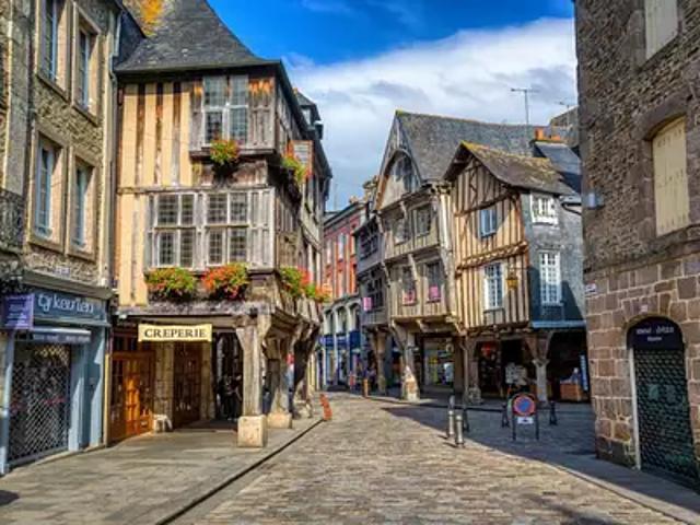 Dinan 22100 Achat / Vente divers cave